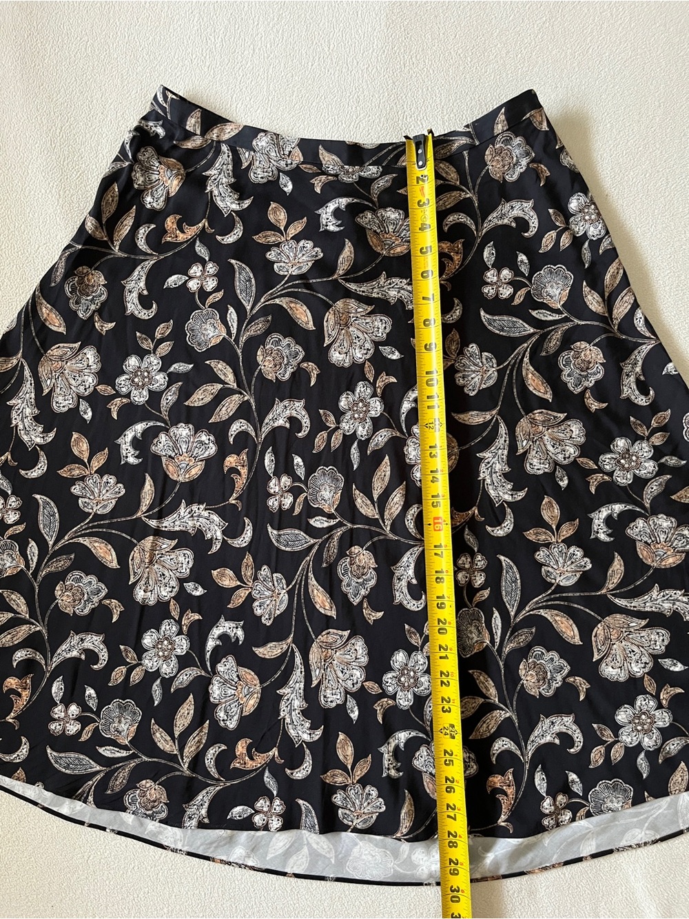 NEW J.Jill Black Floral Paisley Midi Semi Swing Skirt Silk-Like Viscose Academia - Picture 6 of 15